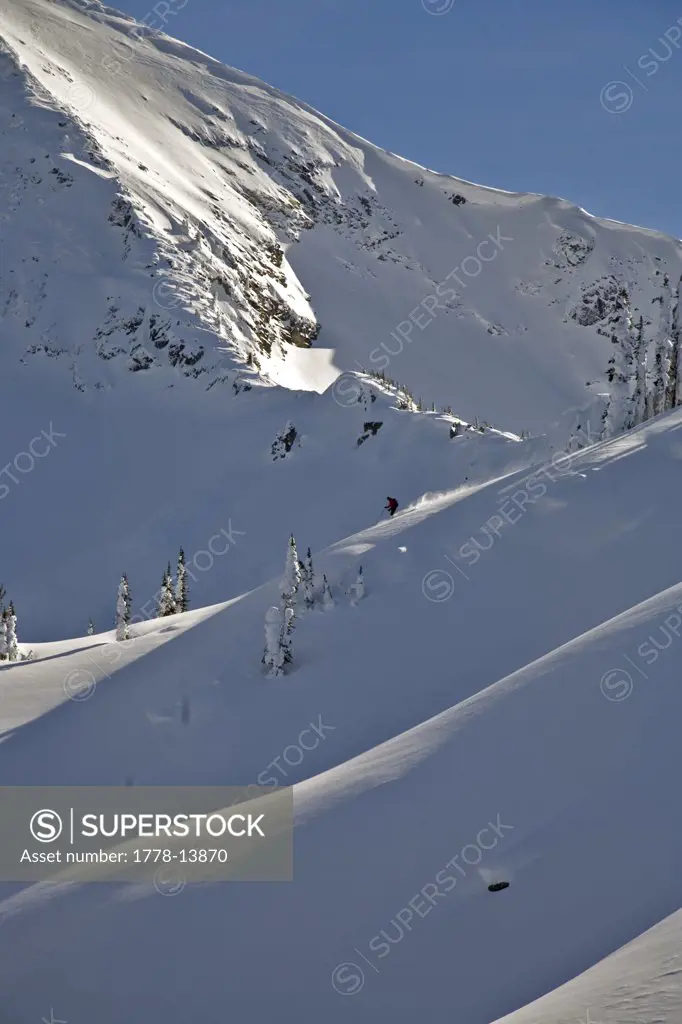 Man skiing, Valhalla Mountain Touring Lodge, British Columbia, Canada