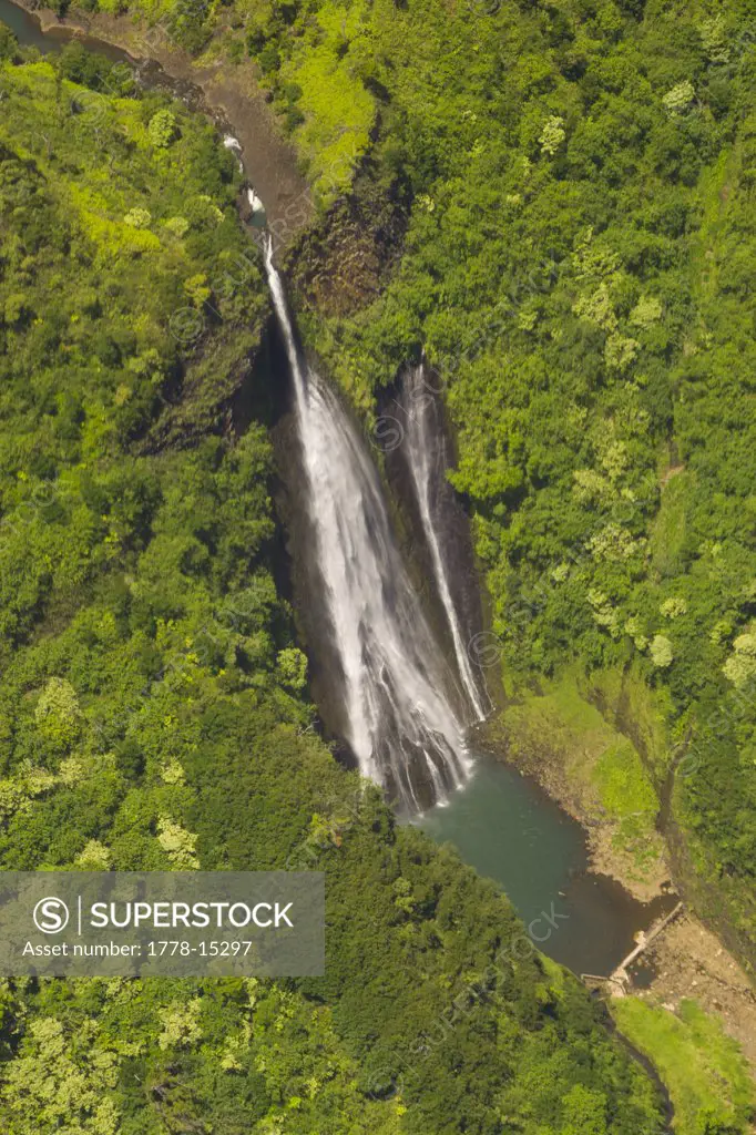 Manawaiopuna Falls, Kauai, Hawaii (ariel)