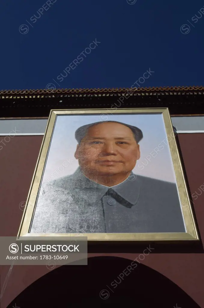 Portrait of Mao, Forbidden City, Beijing, China.