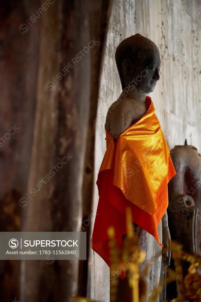 Statue of Bhudda at Angkor Wat Cambodia