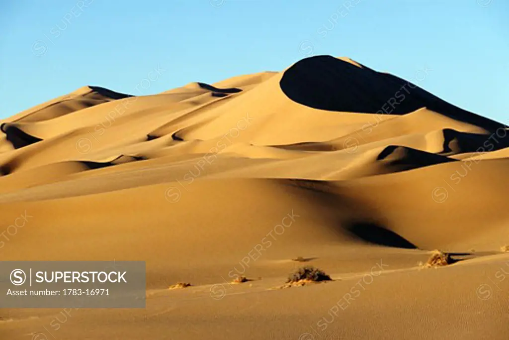 Sand dunes in desert, Ubari Sand Sea, Sahara, Libya