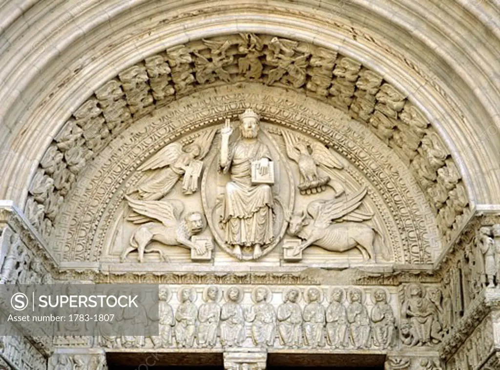 Detail of the main door of the Cathedrale St Trophime depicting the Last Judgement, Arles, Provence, France 