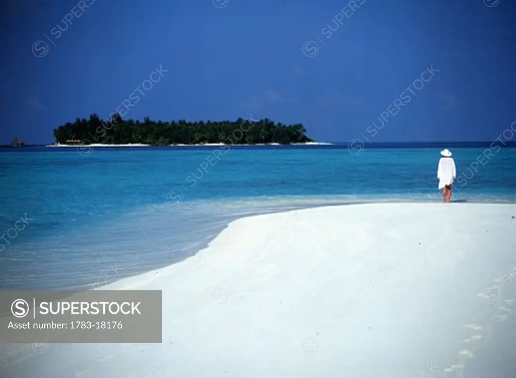 White Sand Beach Lagoon, Maldives.