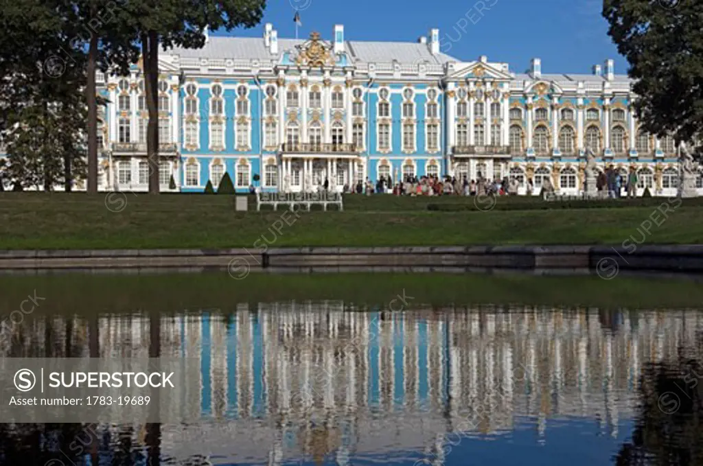 Catherines Palace and pond, Pushkin. St Petersburg. Russia 