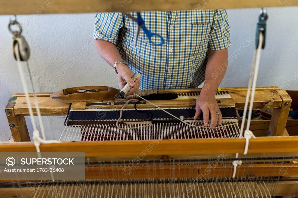 Loom Demonstration At Ortega's Weaving Shop, New Mexico, Usa