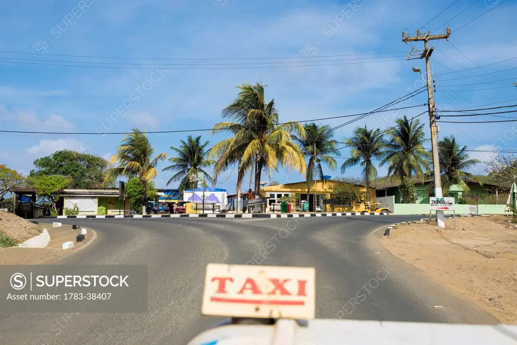 Taxi; Fernando de Noronha, Pernambuco, Brazil