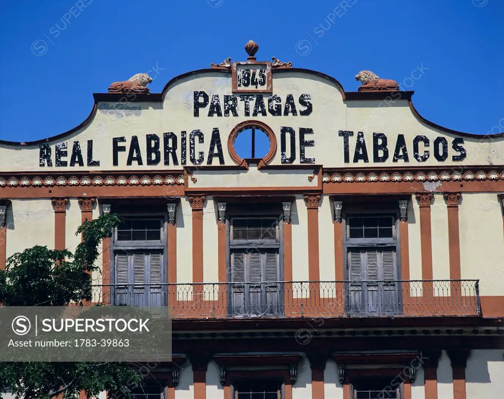 Cuba, Habana Vieja; Havana, Capitolio, Cigar Factory (Fabrica de Tabacos Partagas)