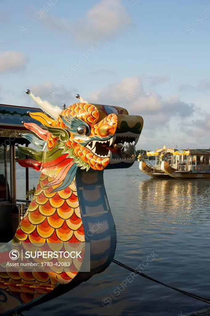 Vietnam, Hue, Dragon boat detail; Perfume River