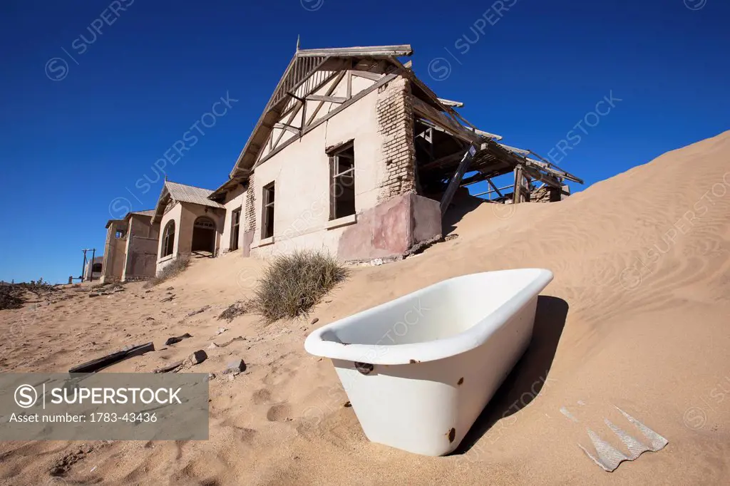 Bathtub in abandoned town; Kolmanskop Ghost Town; Namibia