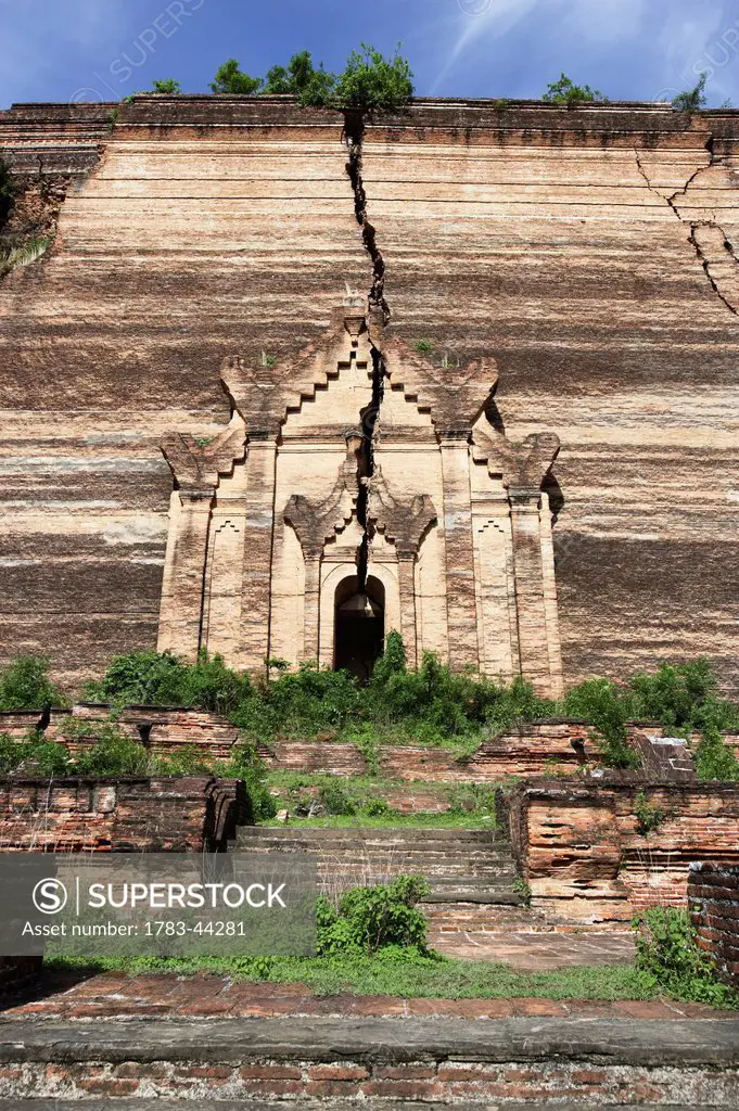 Huge cracks cut through the brick facade of the unfinished Mingun Pagoda that was destroyed by an earthquake; Mandalay, Burma