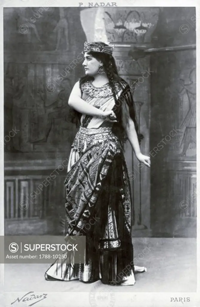 France, Paris, The French soprano Agnes Borgo (1879-1958) as Aida in the opera by Giuseppe Verdi (1813-1901), performed at Palais Garnier on December 21, 1908, photo by Felix Nadar (1810-1910)