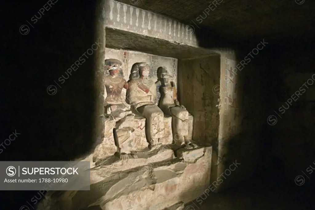 Egypt, Thebes, Luxor, Sheikh 'Abd al-Qurna, Tomb of first herald Duaerneheh, sculpture from eighteenth dynasty
