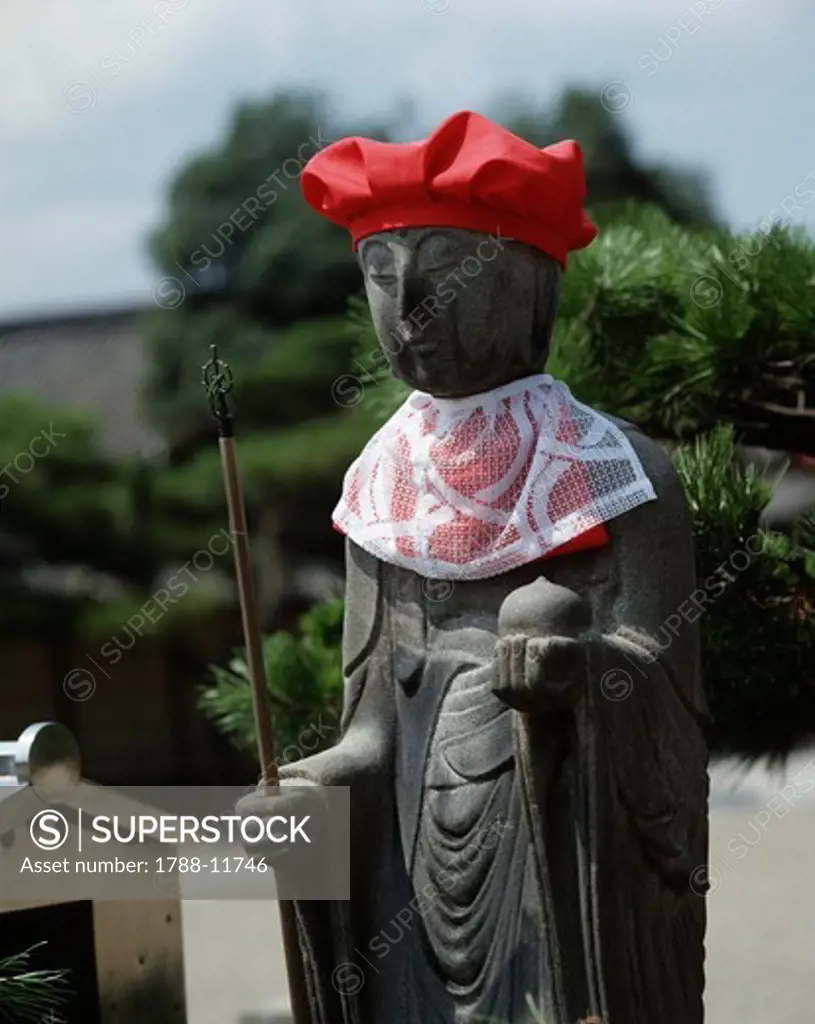 Japan, Kyoto, Statue