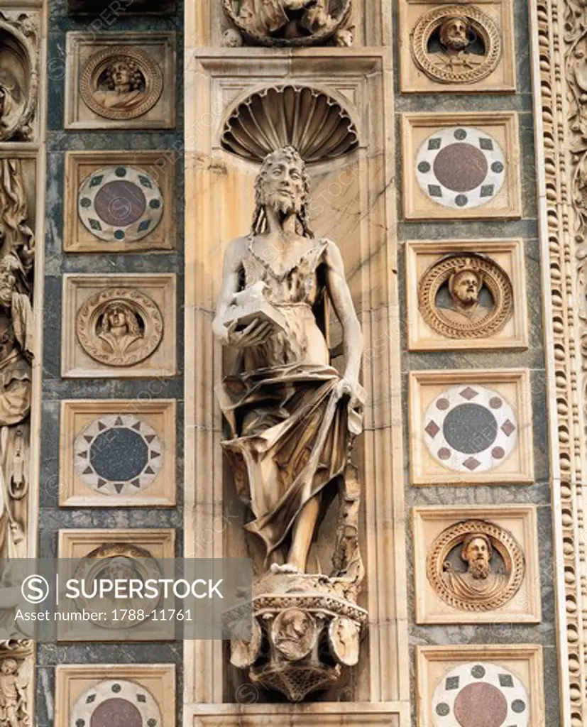 Italy, Lombardy, Pavia Charterhouse (Certosa), facade, statue of Saint John the Baptist, attributed to Tamagnino