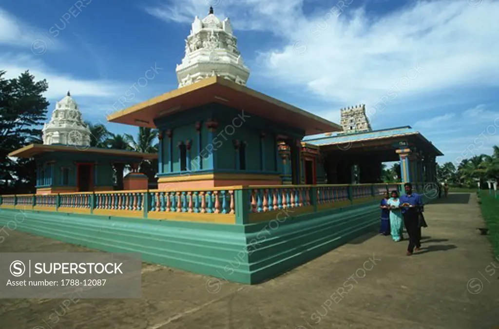 Fiji, Island of Viti Levu - Nadi,  pilgrims in front of Hindu Temple Sri Siva Subramaniya
