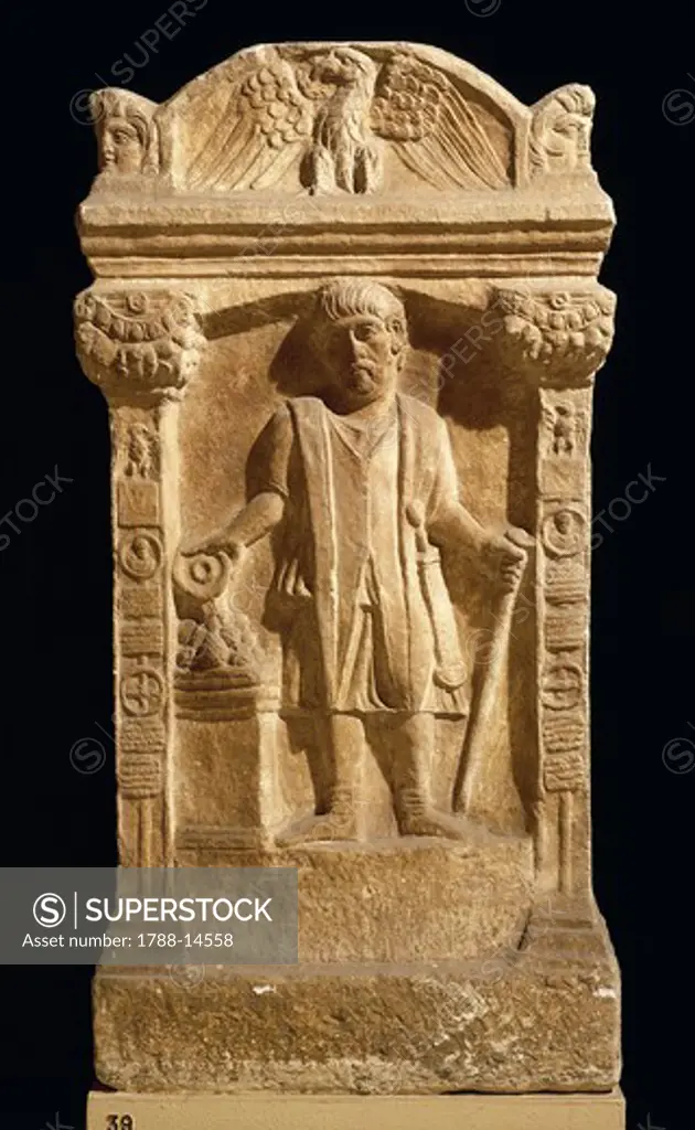 Roman civilization, relief showing centurion wearing tunic and 'paenula' (a cloak worn by Romans) holding sword and staff whilst pouring an offering on an altar