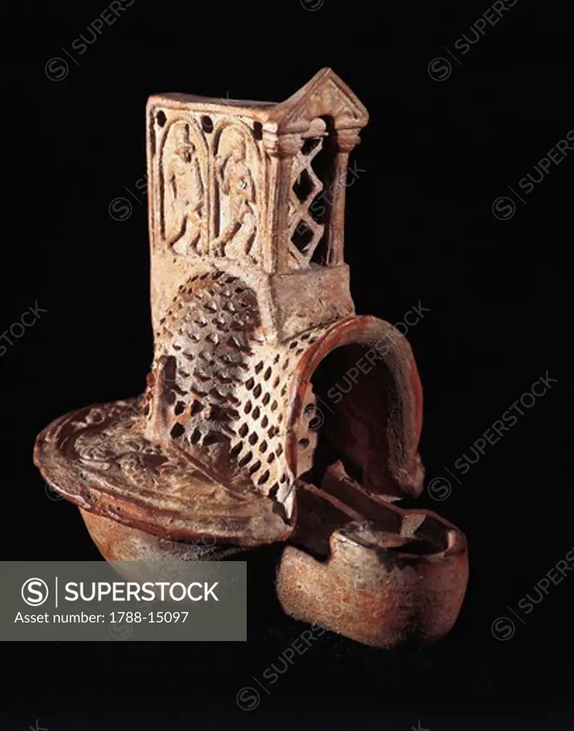 Roman civilization, terracotta lamp votive for gladiator