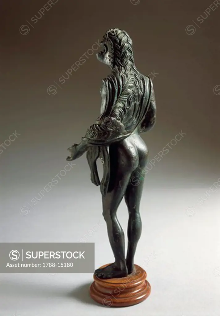 Italy, Poggio Castiglione, Massa Marittima, Bronze statue depicting Hercules