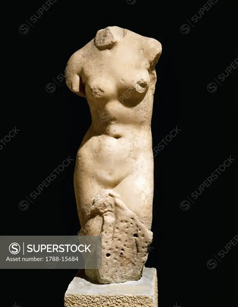 Marble statue known as Venus of Capua