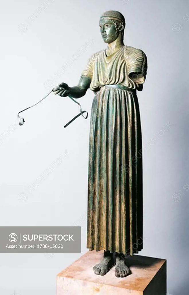 Greek civilization, bronze statue of Charioteer of Delphi, also known as Heniokhos, circa 475 B.C., from Delphi, Greece