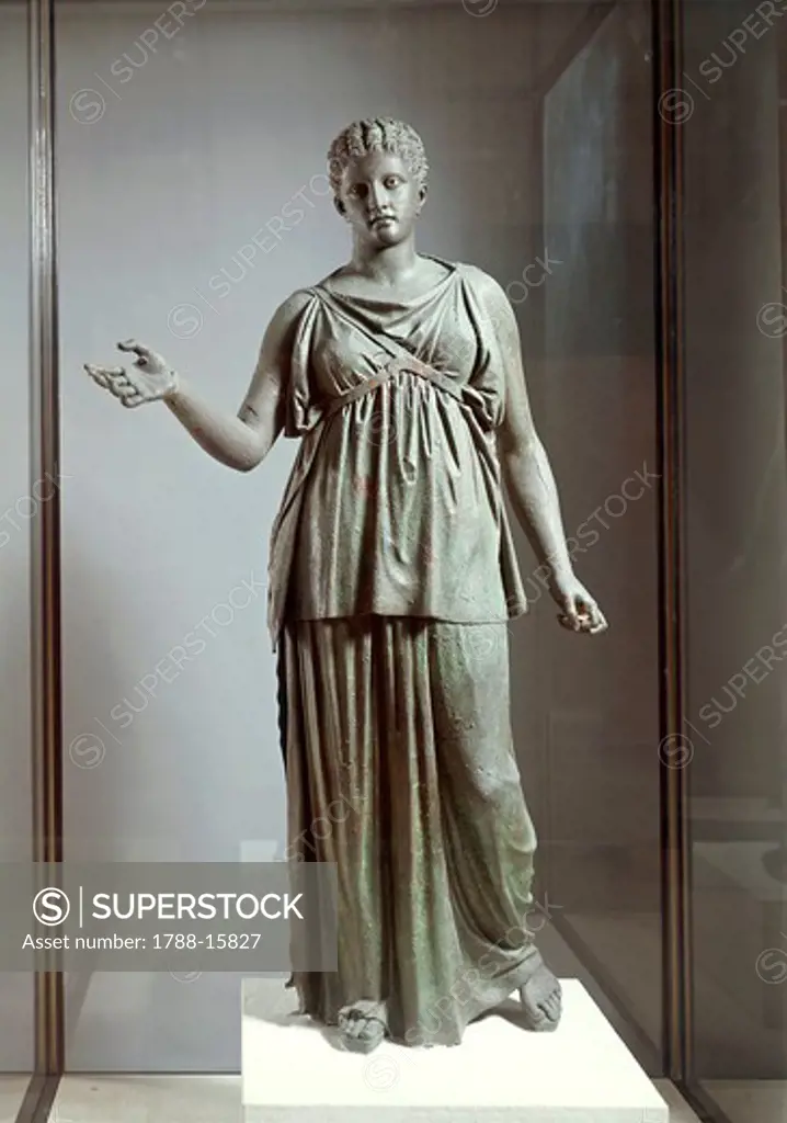 Greek civilization, bronze statue of Artemis known as Piraeus Artemis