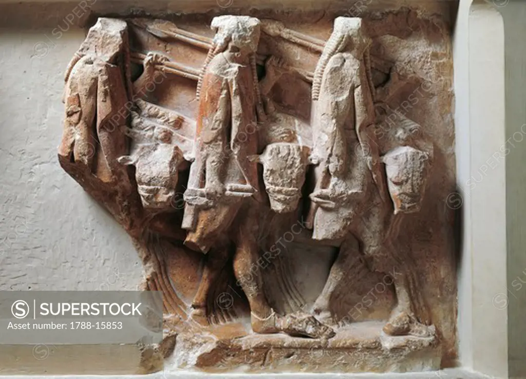 Greek civilization, metope depicting cattle raid from Treasury of Sikyon of Delphi