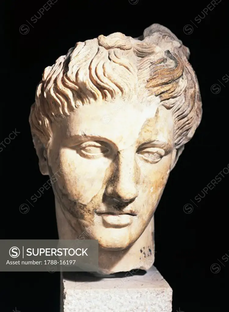 Roman civilization, head of Apollo Liceo, Roman copy of original by Praxitelean School