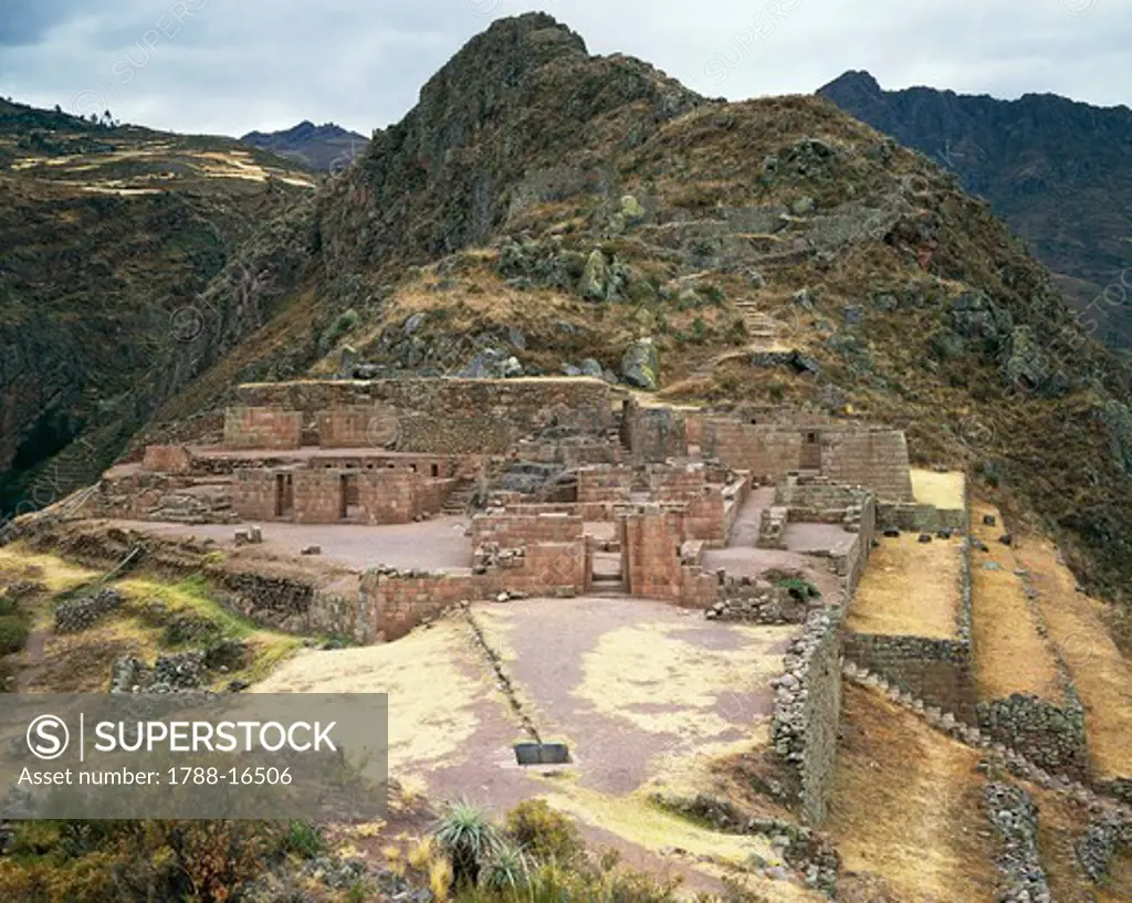 Peru, Urubamba Valley, Pisac, Inca archaeological site, Intihuatana religious building