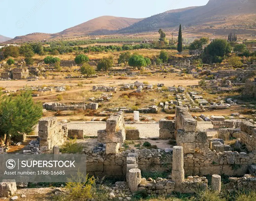Greece, Peloponnesus, Corinth, ruins of Agora