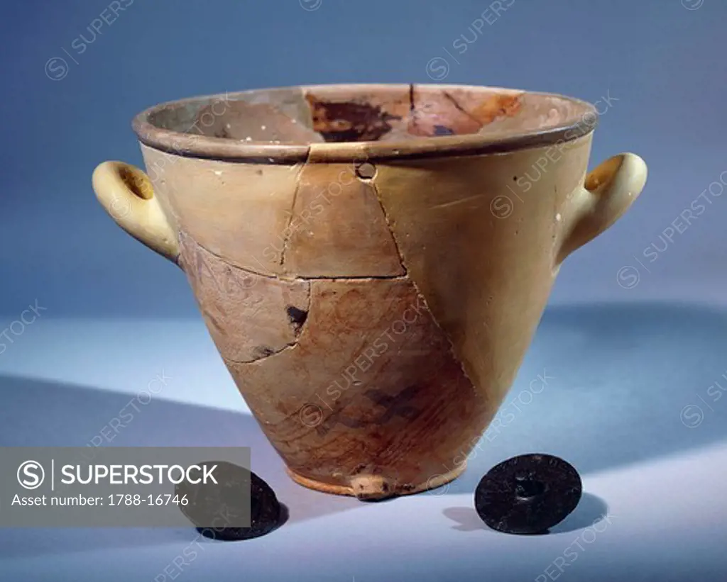 Terracotta clepsydra (water clock) realized with a 6 litre vessel, 5th Century B.C.