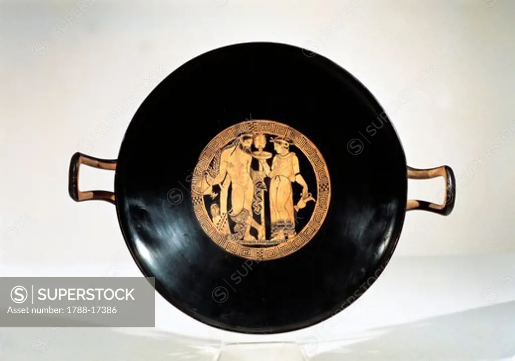 Etruscan civilization, 4th century b.c. Red-figure pottery. Kylix or cup by the painter D of the Tondo Group of Chiusi, depicting Dionysus and Maenad, 330 b.c. From Chiusi, Siena province, Italy.