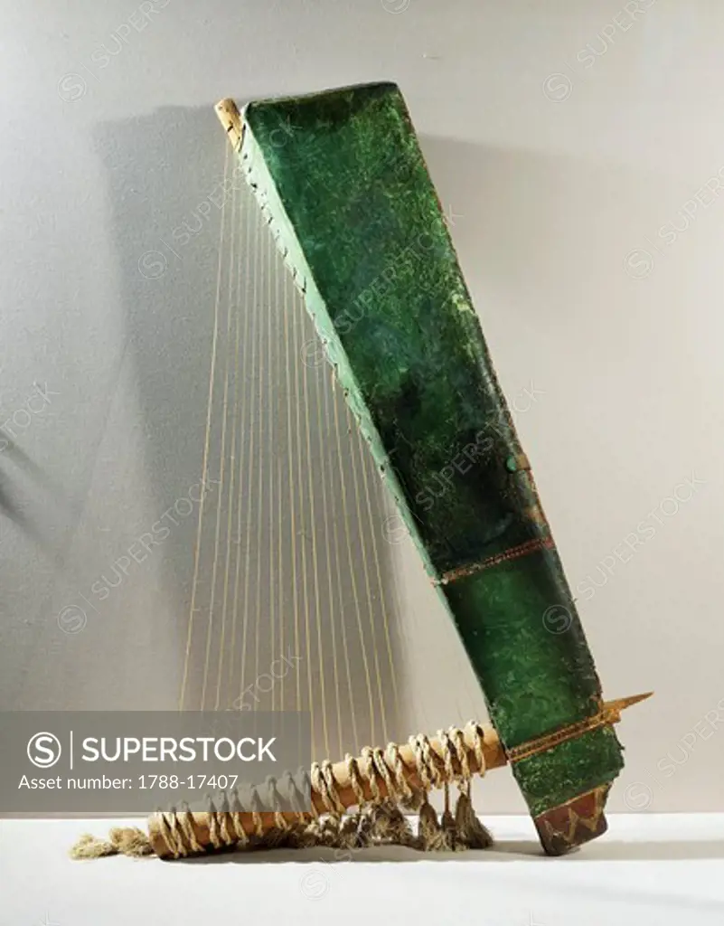 Musical instrument: wood and copper triangular harp, Late Period