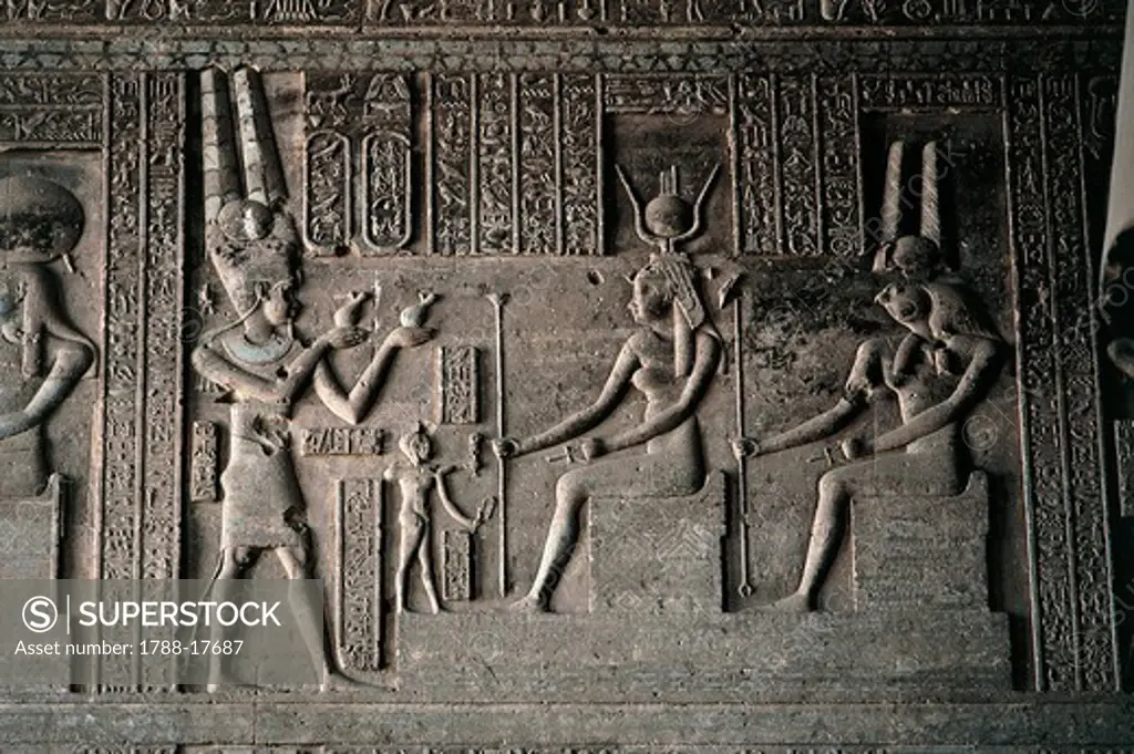 Temple of Hathor, detail, relief with a offering scene