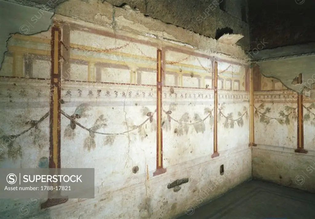 Italy, Latium Region, Rome, Forum, Palatine Hill, fresco wall decoration in Room of the Pine Garlands at House of Augustus