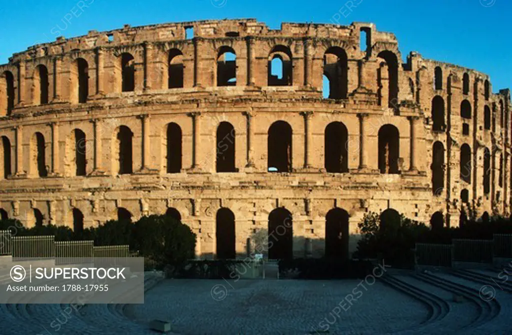 Roman amphitheater, 3rd century AD