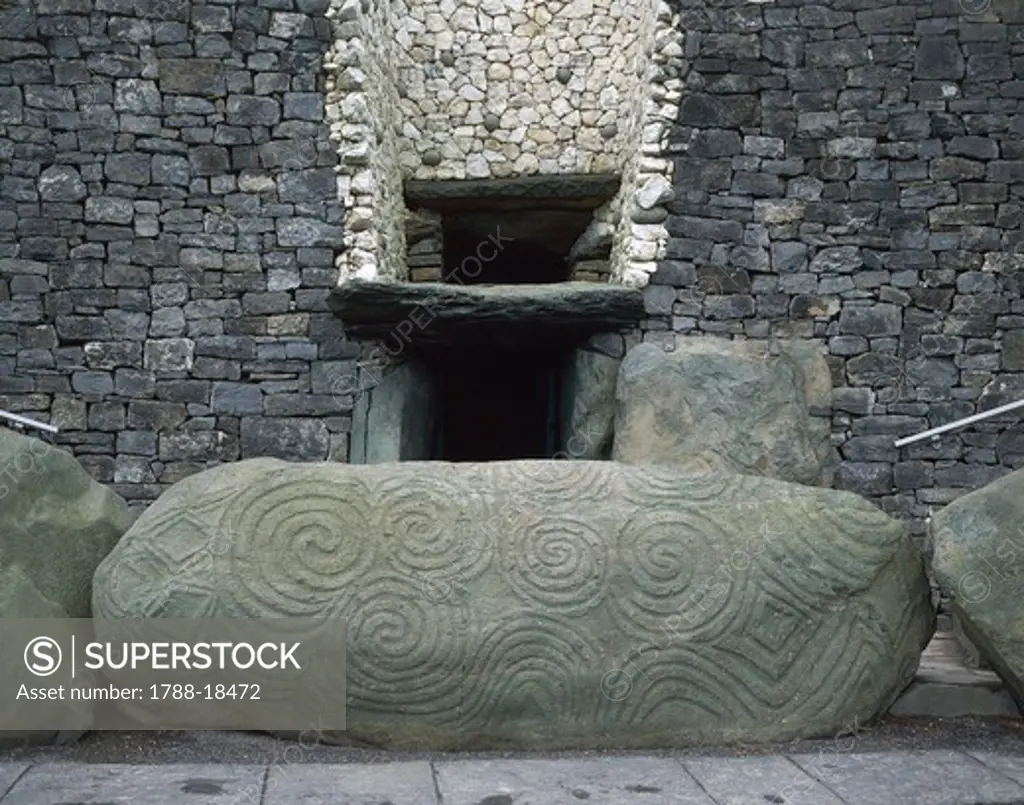 Ireland, County Meath, Newgrange, stone with spiral engravings at entrance to megalithic monument