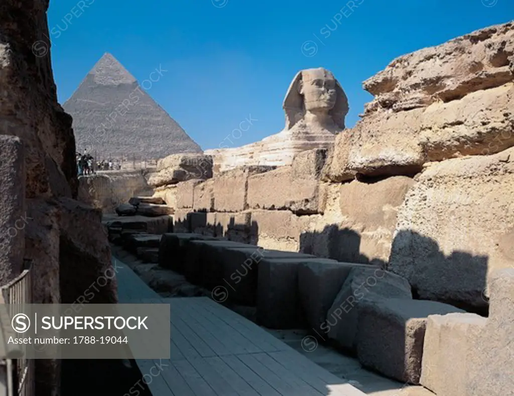 EgyptGiza, Pyramids at Giza. Great Sphinx and Pyramid of Chephren in the background