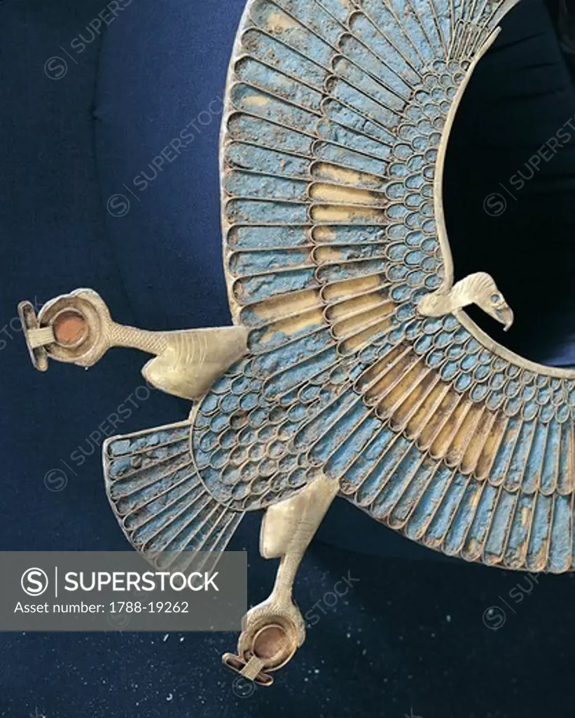 Treasure of Tanis, vulture shaped gold breastplate belonged to King Sheshong III, close-up