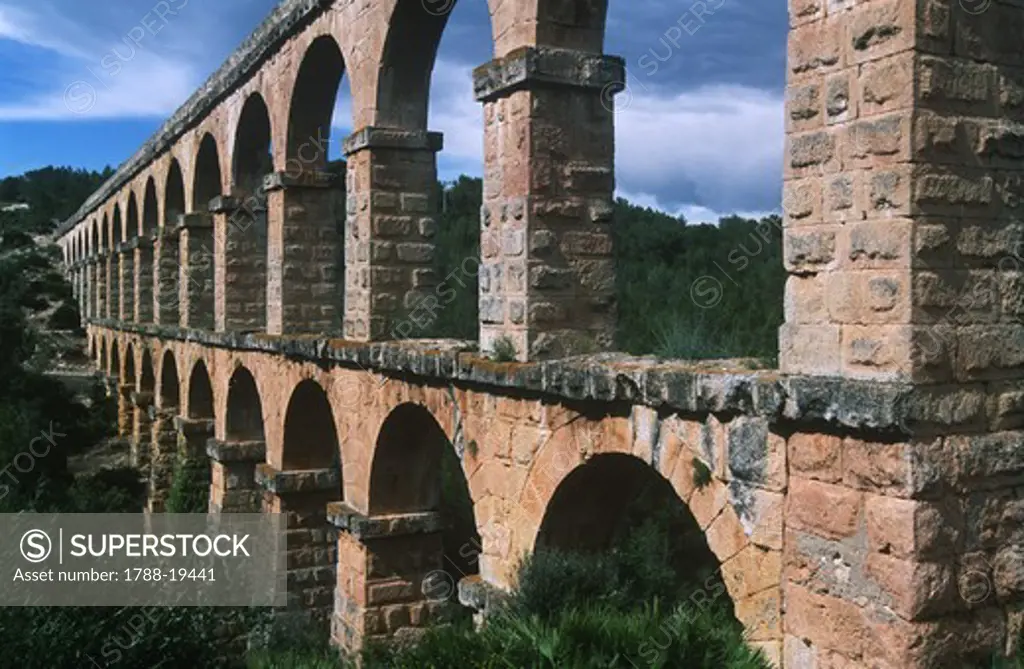Spain, Catalonia, Tarragona, Roman aqueduct