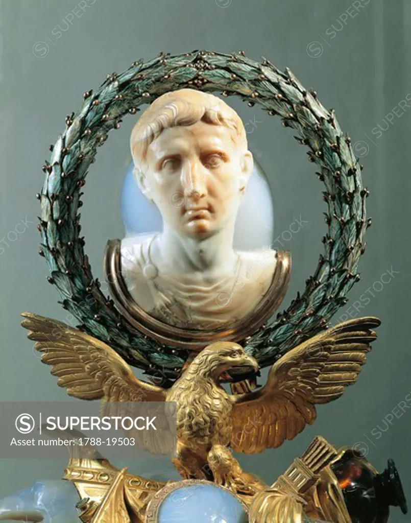 Cameo portraying Augustus, made of agate, rock crystal, marble, gold, gilt bronze and enamel, assemblage by Luigi Valadier, 1785, From Rome, Cemetery of Priscilla