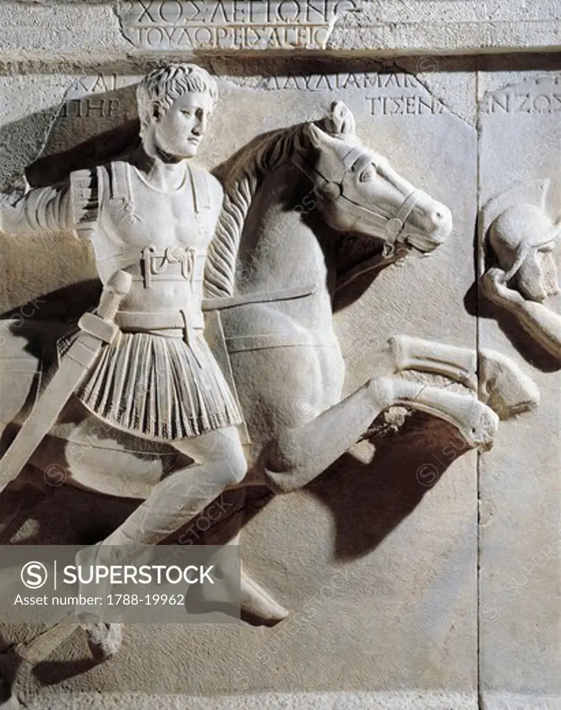 Marble sarcophagus of prefect Tiberius Flavius Miccalus, Detail of prefect on horse, from Kamaradere