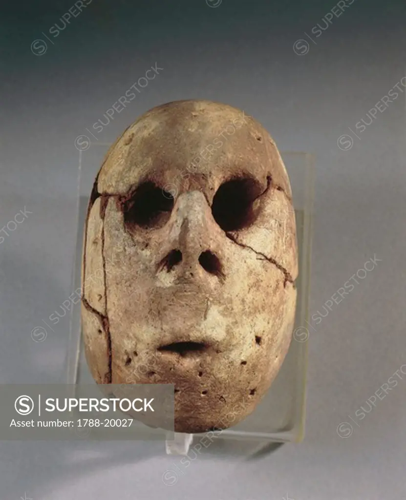 Terracotta idol's head, from Merimde Beni-Salam