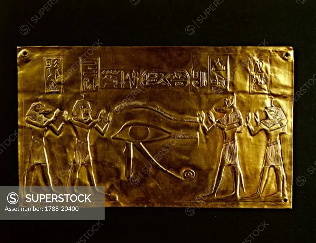 Gold plate for the mummy of Psusennes I. Relief representing Horus udjat eye and the four sons of Horus, Imset, Duamutef, Hapi, Qebehsenuef from Tanis, tomb of Psusennes I.