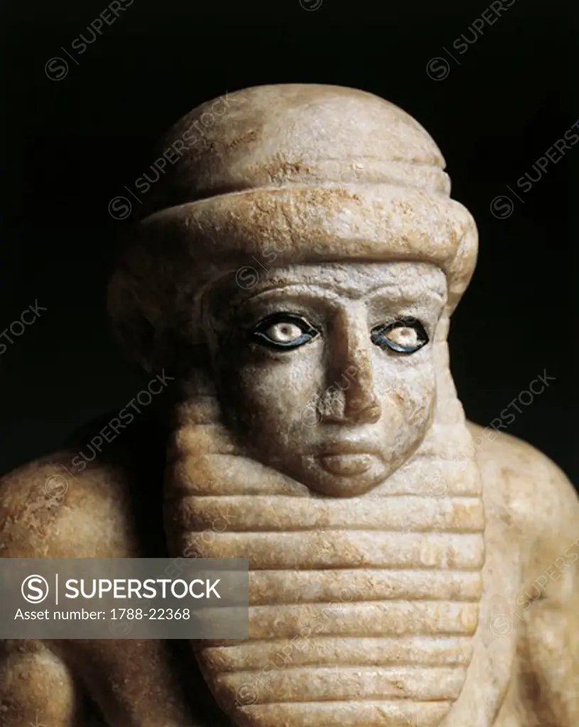 Lower Mesopotamia, Iraq, Male bust from Uruk, alabaster