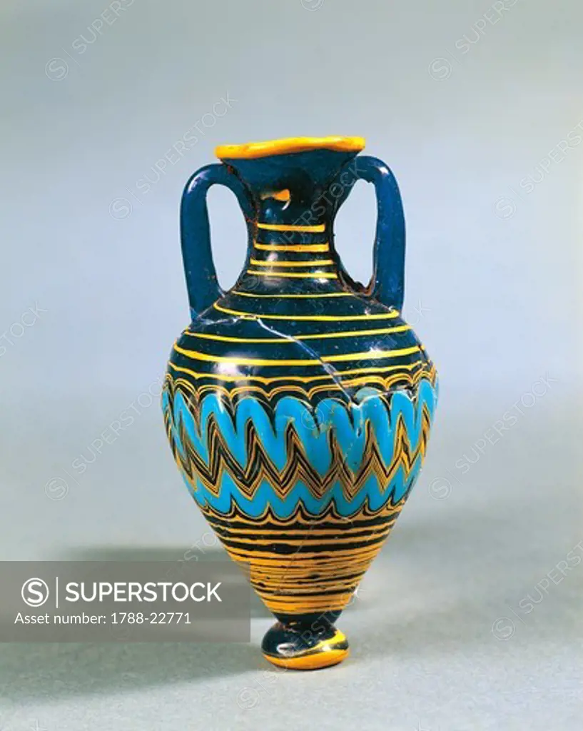 Italy, Campania, Glass paste vase used to contain unguents, from the necropolis of Capua