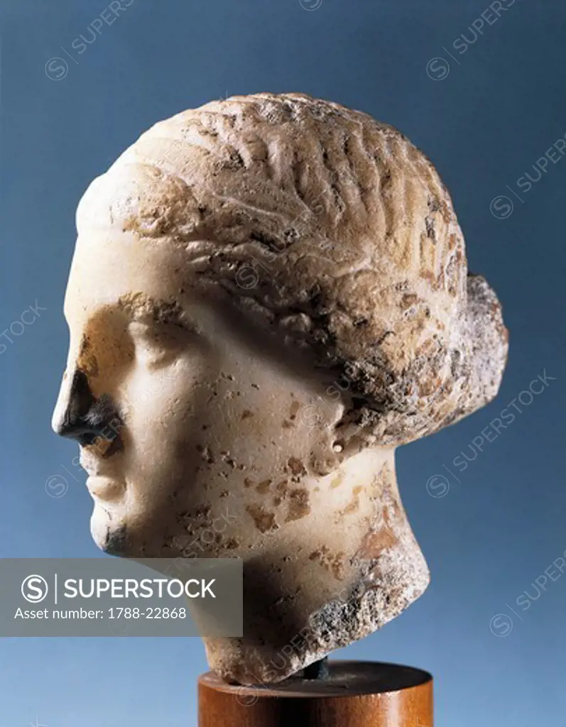 Aphrodite head, Copy after a Greek sculpture, alabaster