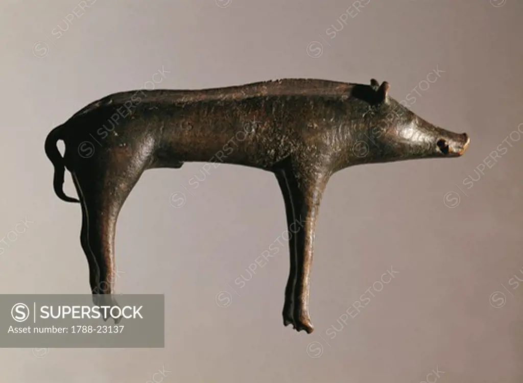 Czech Republic, Bohemia, Sarka, Votive statuette representing a wild boar, La Tene culture, bronze