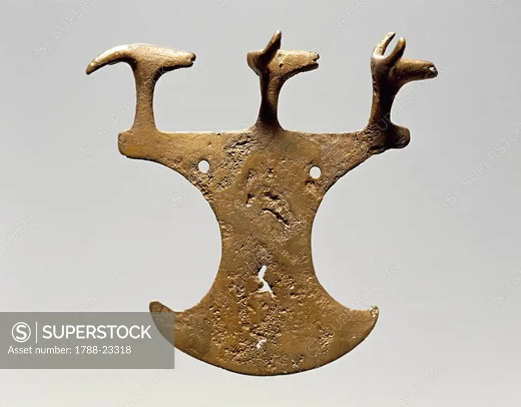 Bulgaria, Sofia, Natsionalen Istoritcheski Muzej, Bronze ritual axe from Teteven