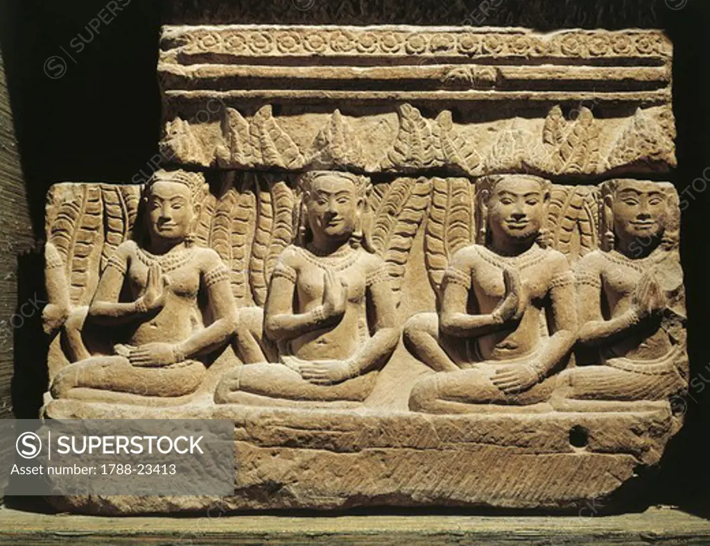 Combodia, Angko, Bas-relief depicting four apsaras (female spirit) seated in javanese style from the royal terracer, Bayon style