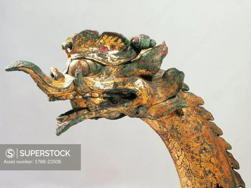 Gilded bronze Dragon's head